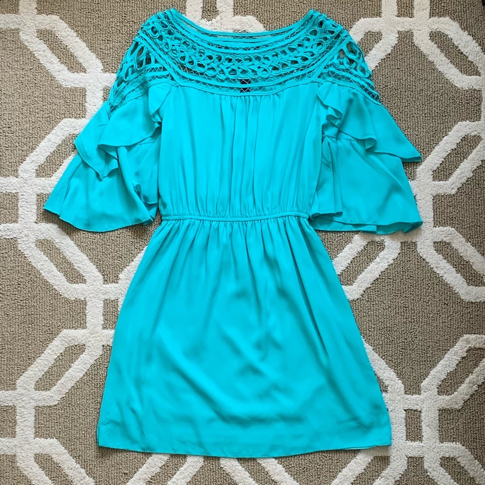 New Si Style Turquoise Crochet Dress